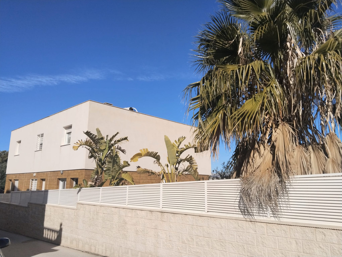 Se vende Pareada de 2 dormitorios en Costa Blanca, Alicante, España