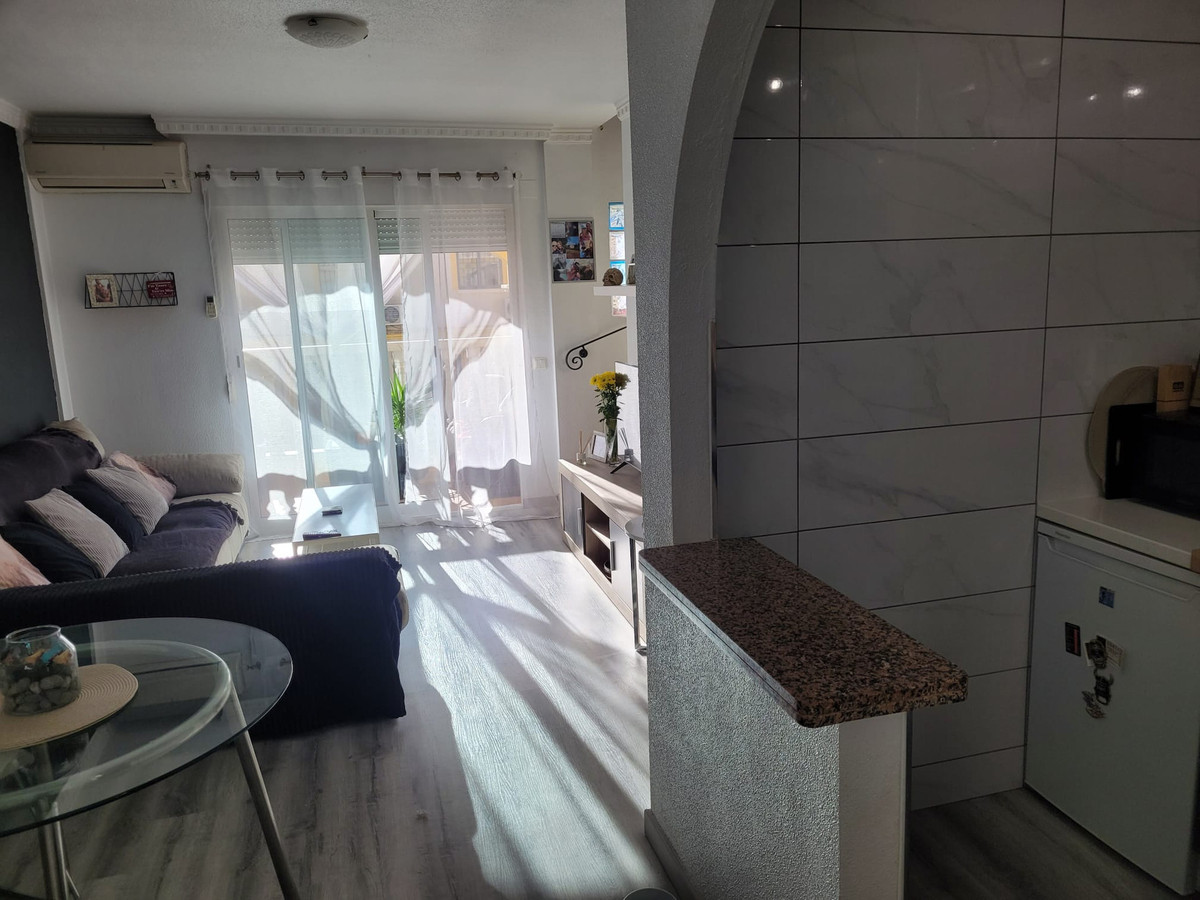 2 Bed Townhouse for sale in Algorfa Costa Blanca, Alicante, Spain