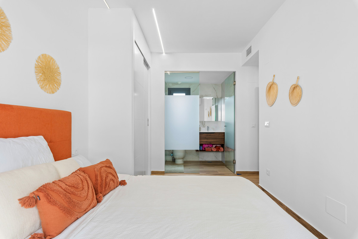 2 Bed Apartment for sale in Villamartin Costa Blanca, Alicante, Spain