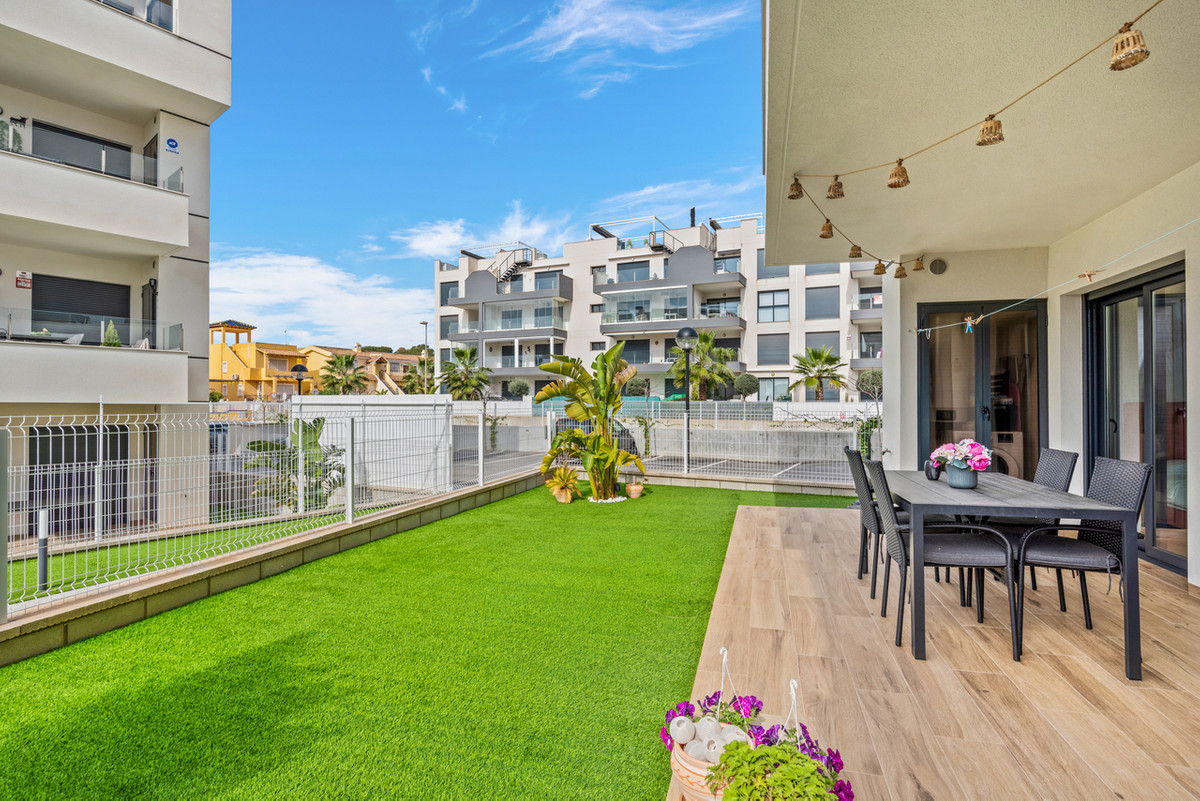 2 Bed Apartment for sale in Villamartin Costa Blanca, Alicante, Spain