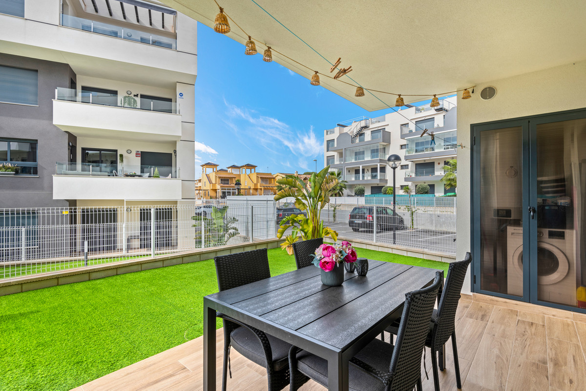 2 Bed Apartment for sale in Villamartin Costa Blanca, Alicante, Spain