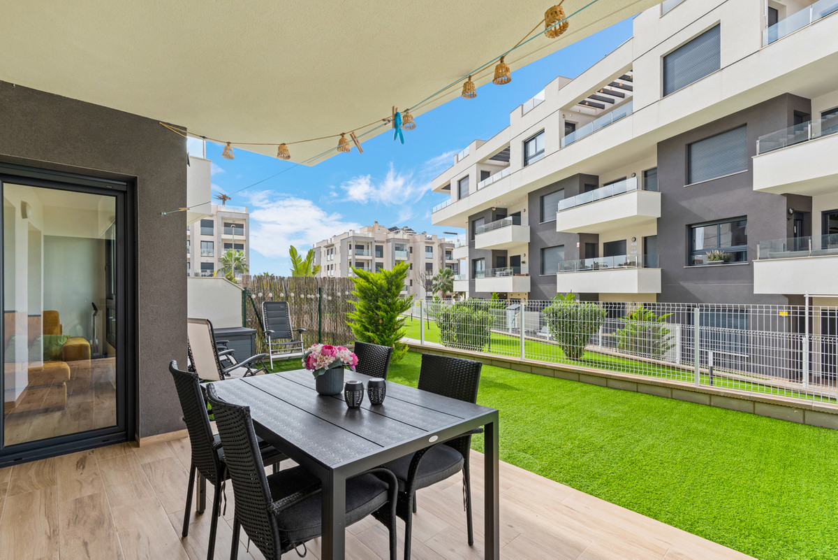2 Bed Apartment for sale in Villamartin Costa Blanca, Alicante, Spain