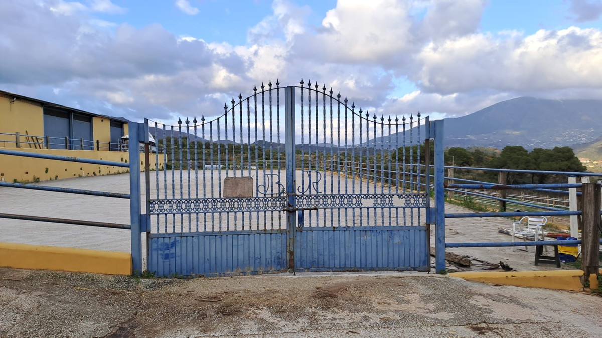 Se vende Otro de 8 dormitorios en Costa Del Sol, Málaga, España