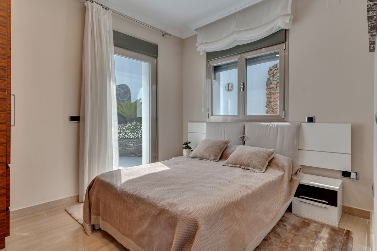 4 Bed Townhouse for sale in Benissa Costa Blanca, Alicante, Spain