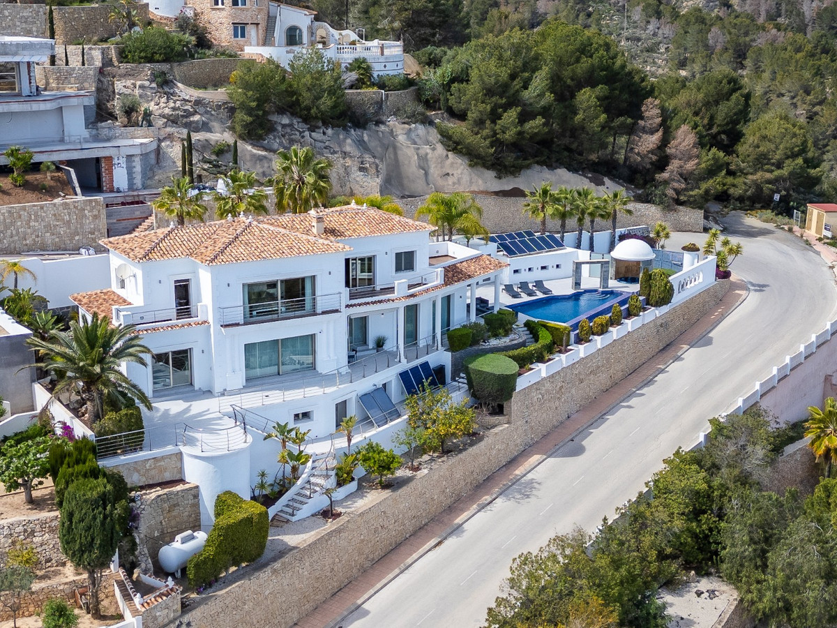 4 Bed Townhouse for sale in Benissa Costa Blanca, Alicante, Spain