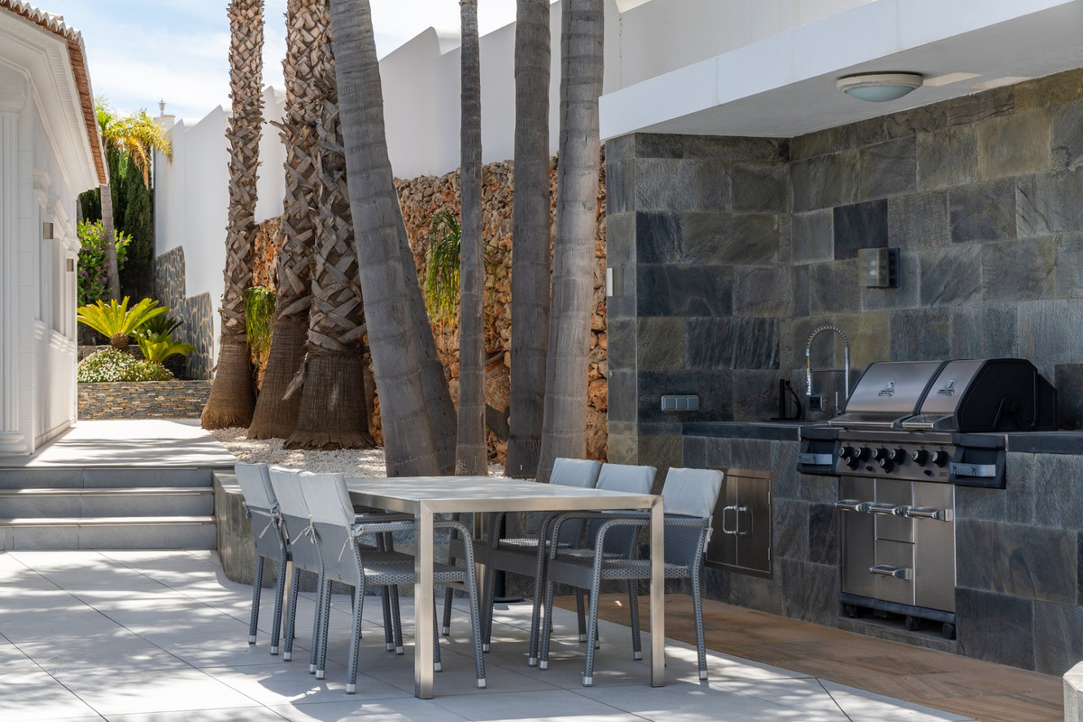 4 Bed Townhouse for sale in Benissa Costa Blanca, Alicante, Spain
