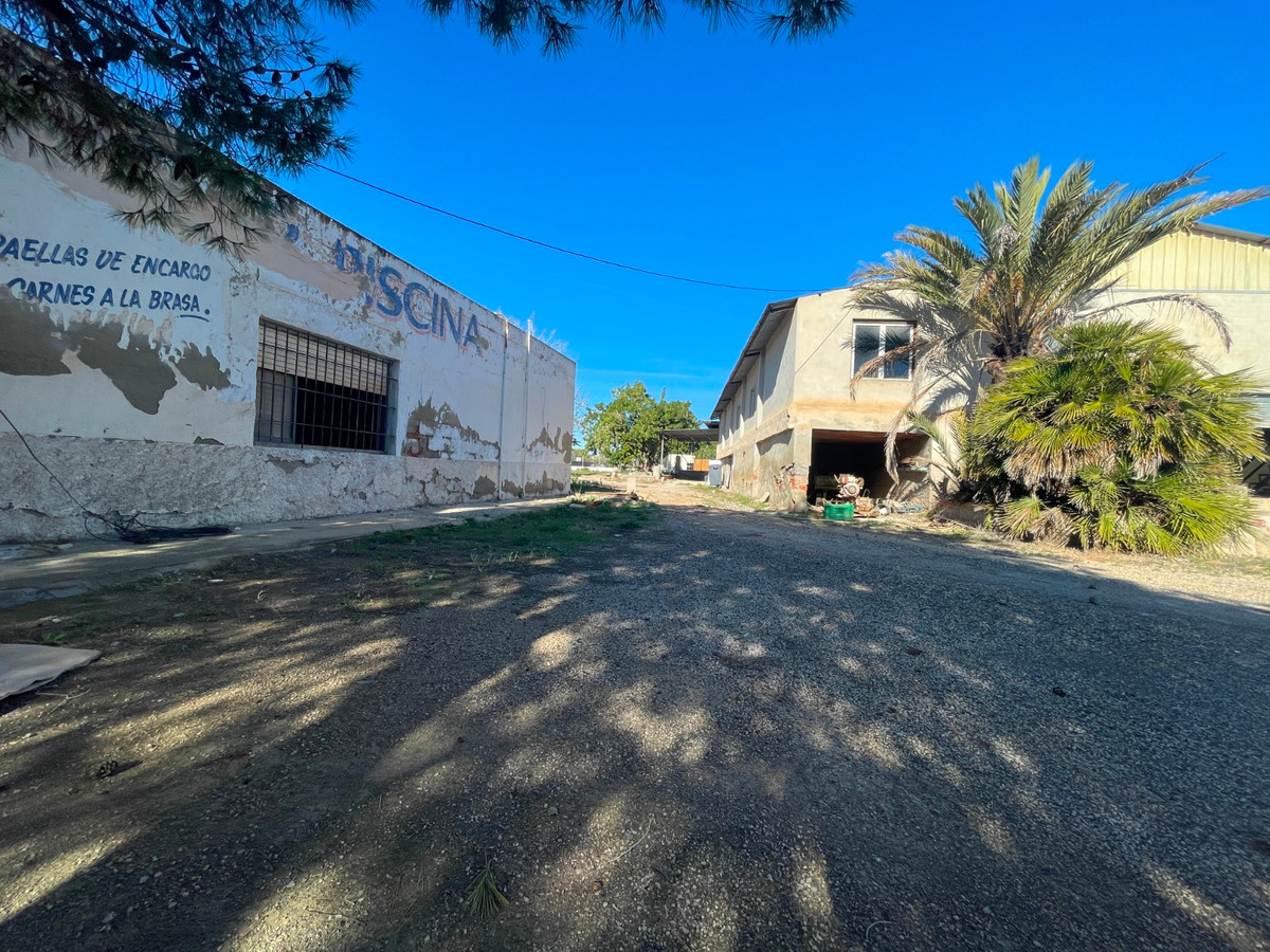 Se vende Finca - Cortijo de 6 dormitorios en Costa Blanca, Alicante, España
