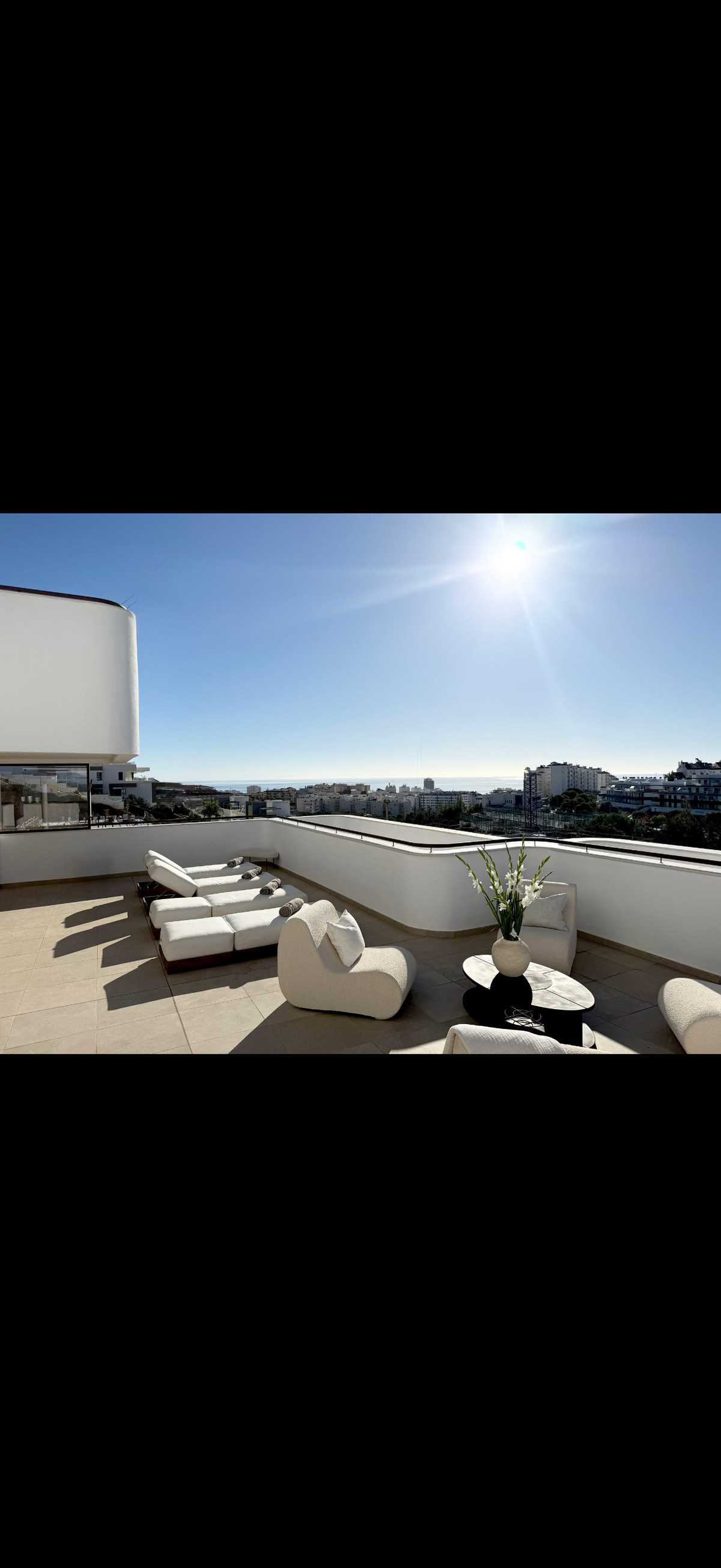Se vende Apartamento Planta Media de 3 dormitorios en Costa Del Sol, Málaga, España