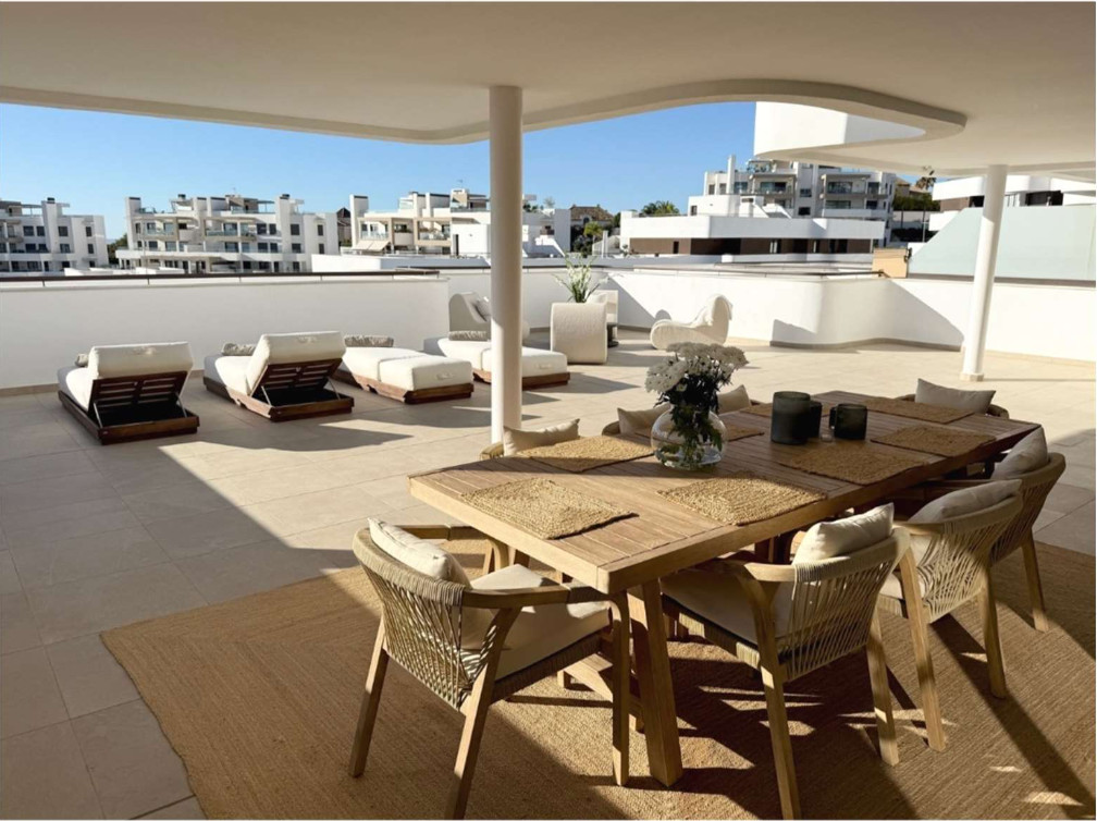 Se vende Apartamento Planta Media de 3 dormitorios en Costa Del Sol, Málaga, España
