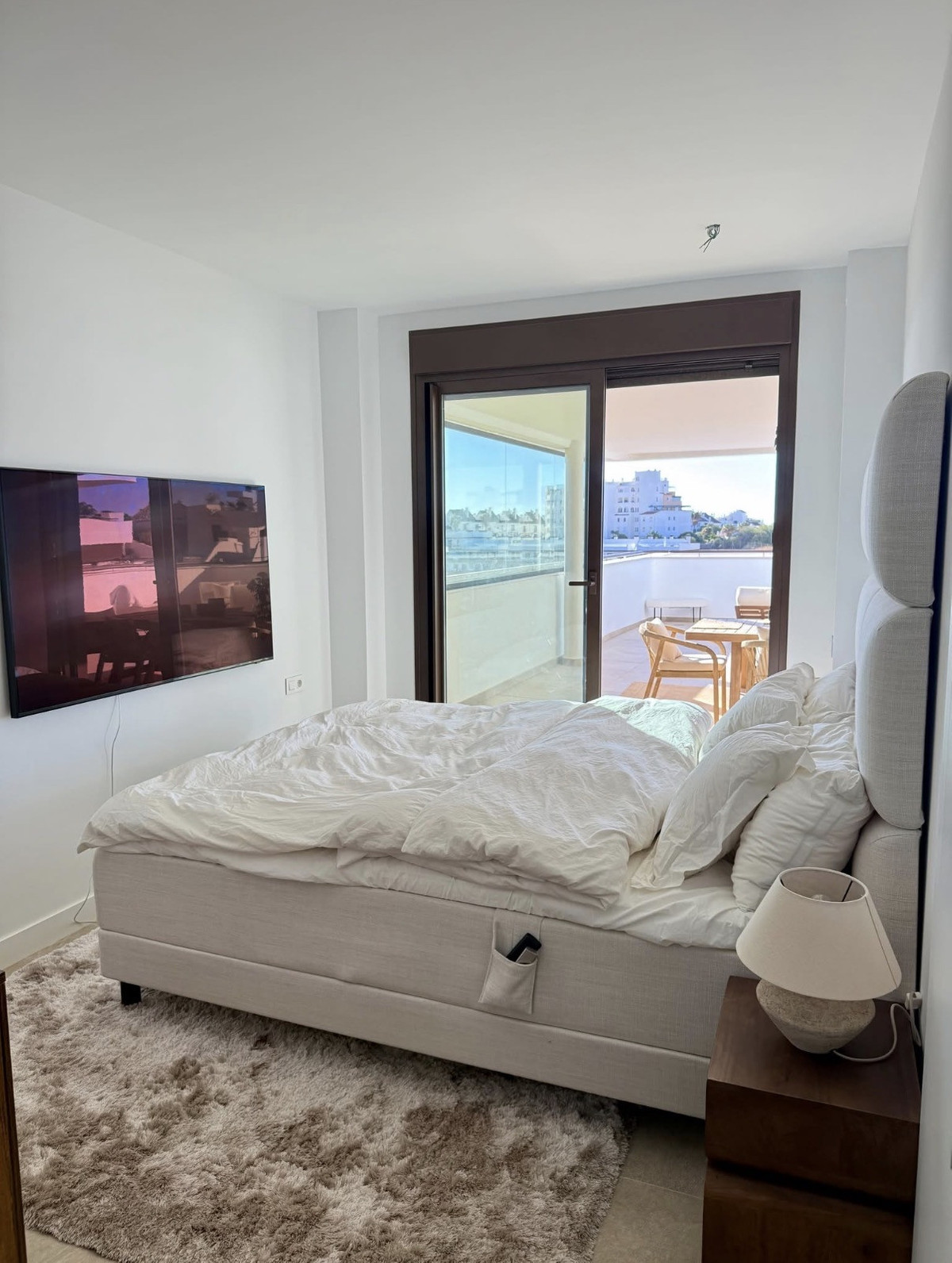 Se vende Apartamento Planta Media de 3 dormitorios en Costa Del Sol, Málaga, España
