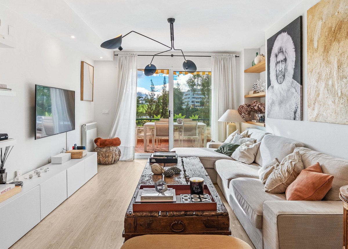 2 Bed Apartment for sale in Guadalmina Alta Costa Del Sol, Málaga, Spain