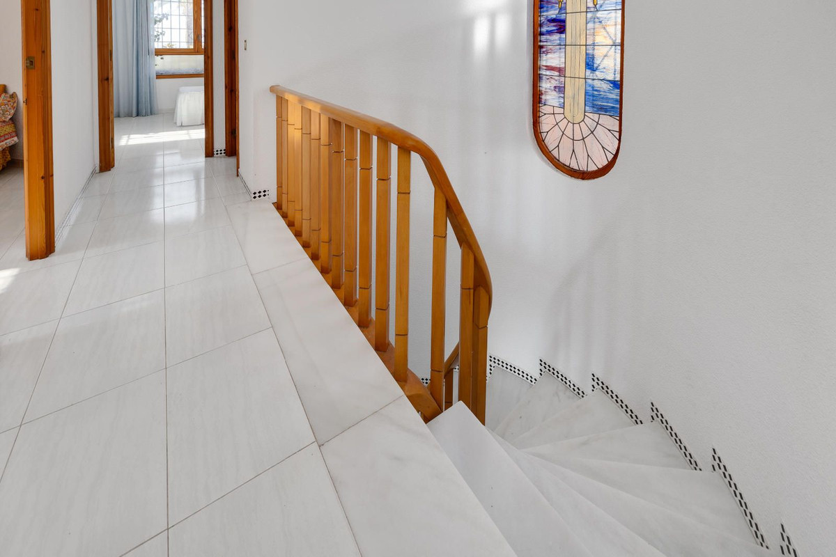 4 Bed Townhouse for sale in Santa Pola Costa Blanca, Alicante, Spain