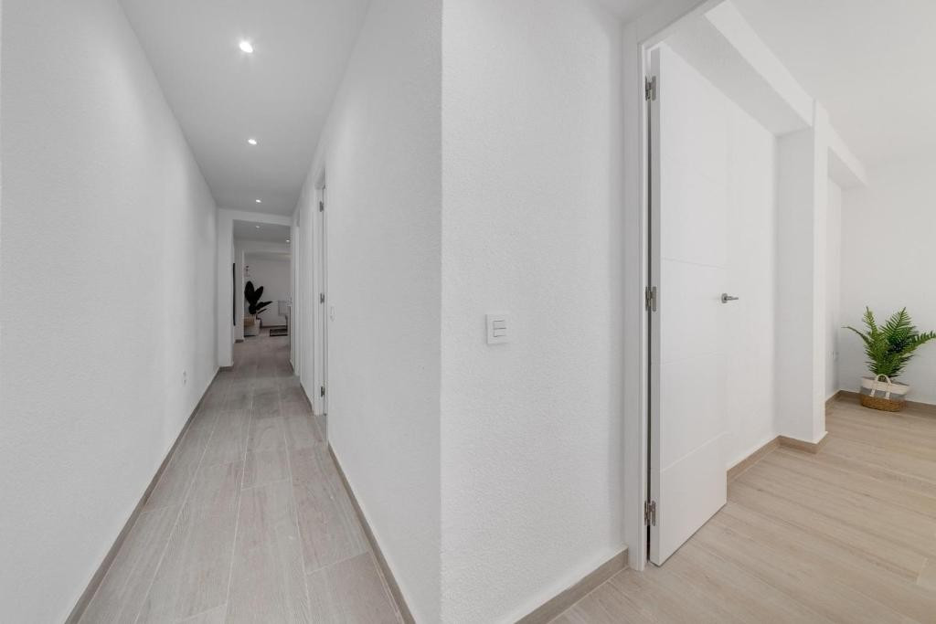 Se vende Apartamento Planta Baja de 3 dormitorios en Costa Blanca, Alicante, España