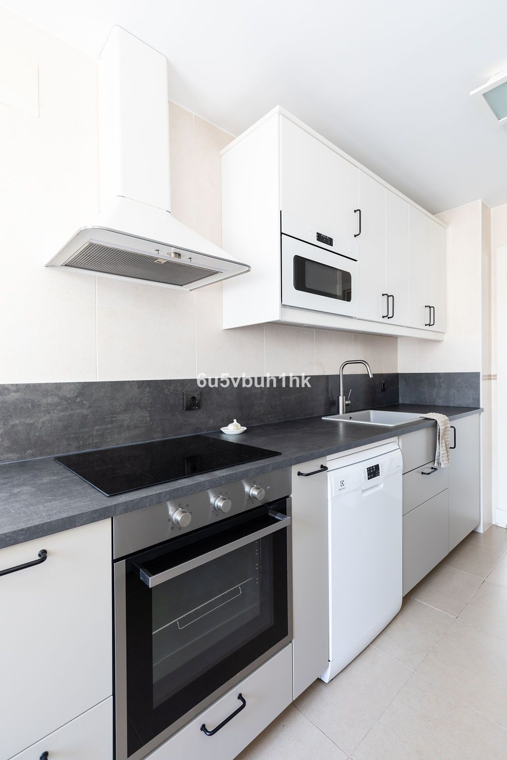 3 Bed Apartment for sale in Torrequebrada Costa Del Sol, Málaga, Spain