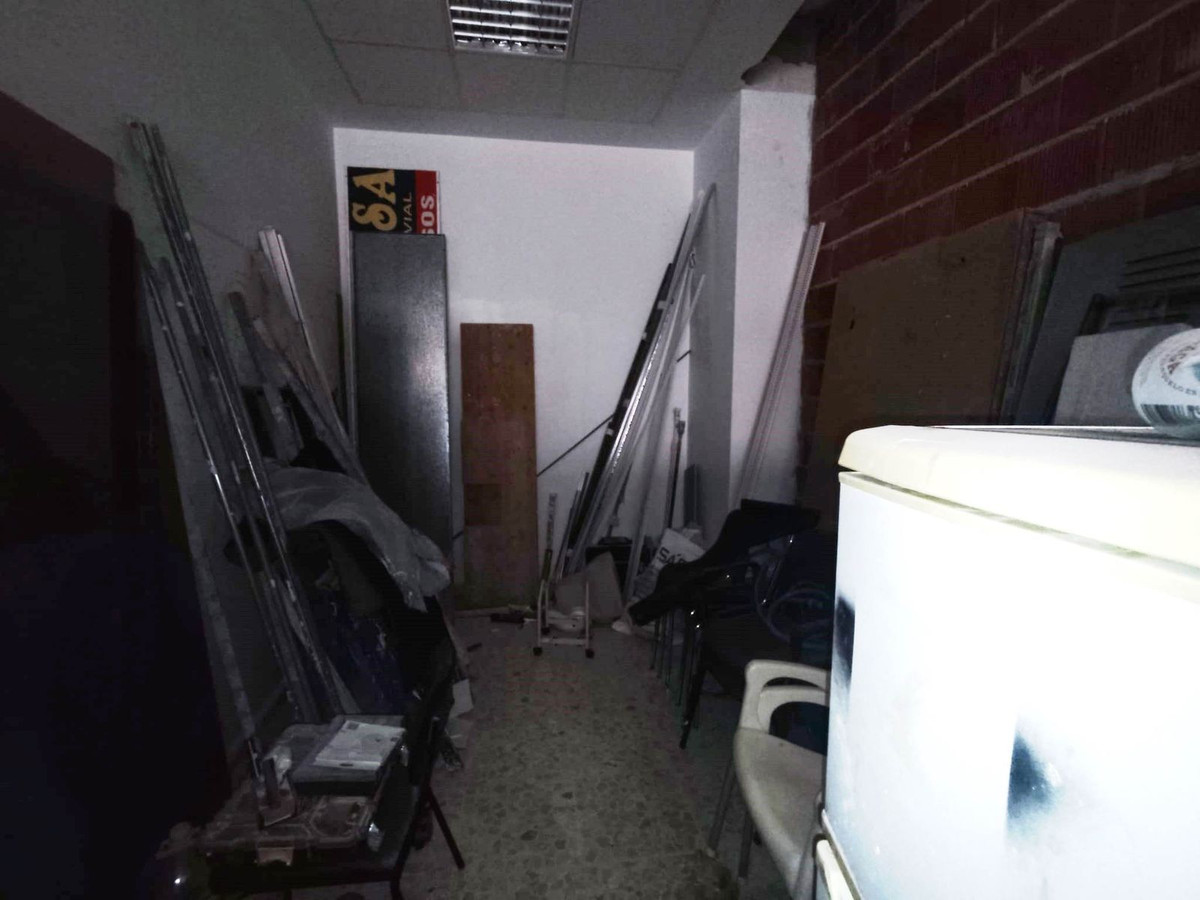 Se vende Local comercial  en Costa Del Sol, Málaga, España