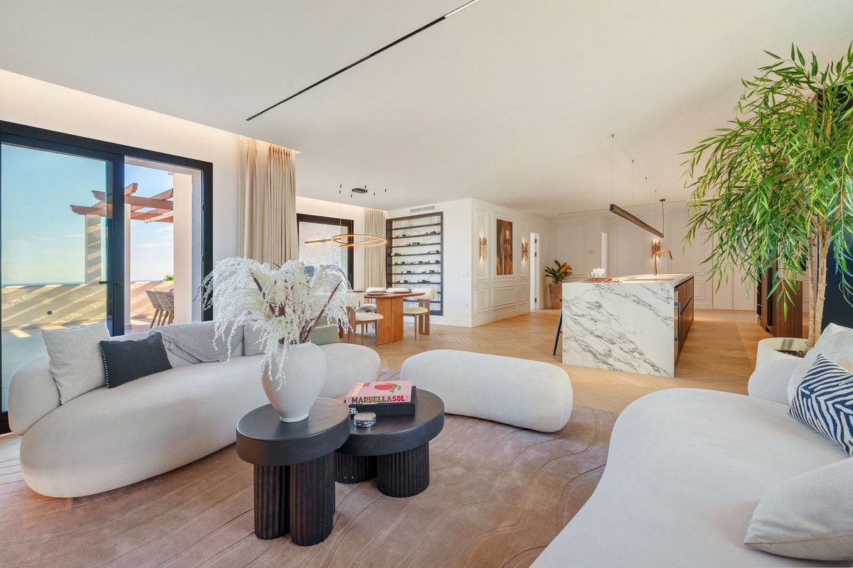 3 Bed Apartment for sale in Nueva Andalucía Costa Del Sol, Málaga, Spain
