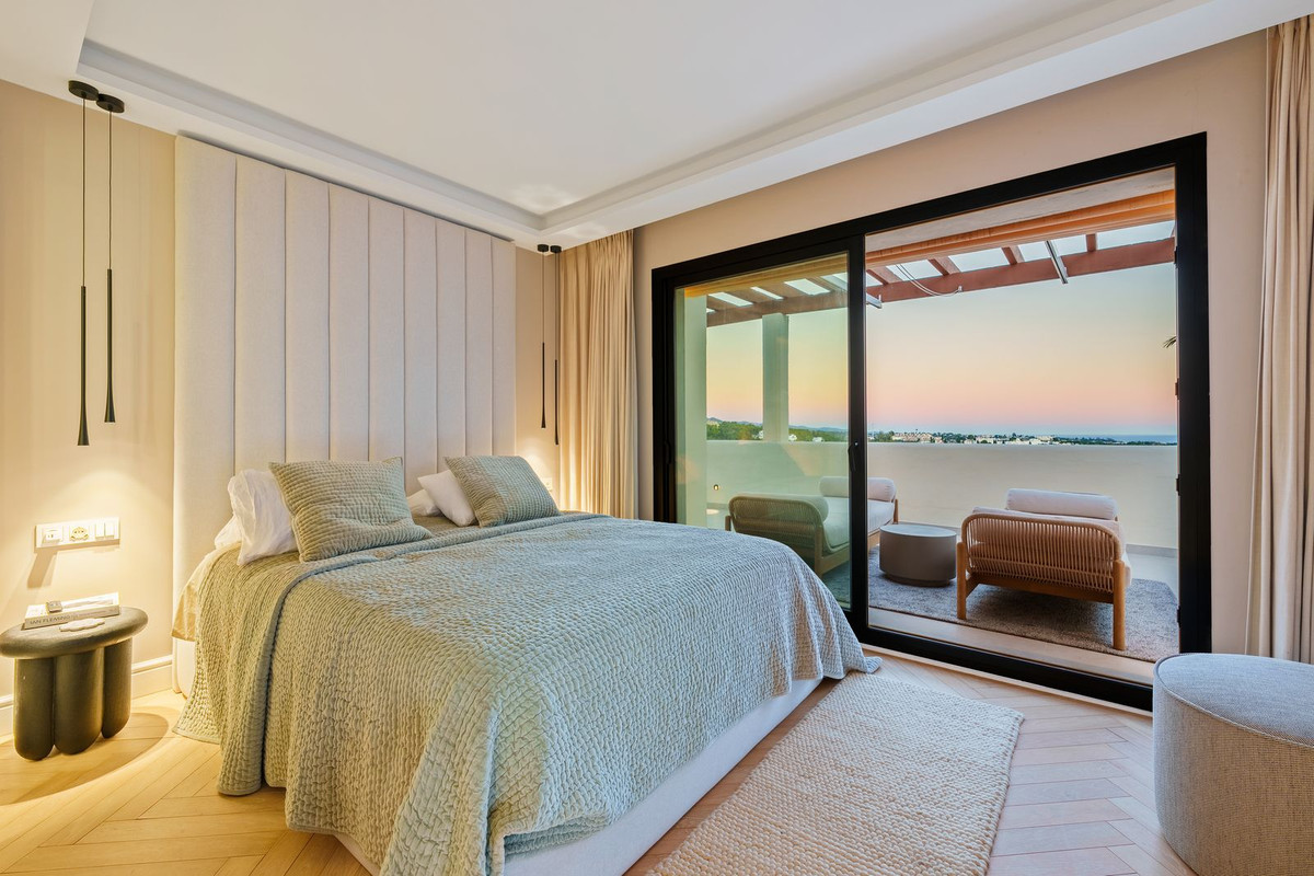 3 Bed Apartment for sale in Nueva Andalucía Costa Del Sol, Málaga, Spain