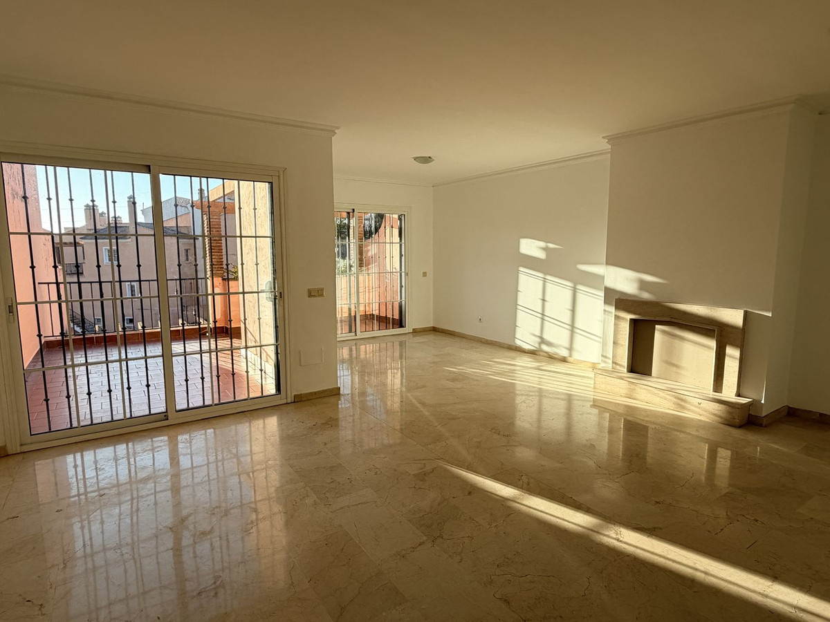 Se vende Adosada de 4 dormitorios en Costa Del Sol, Málaga, España