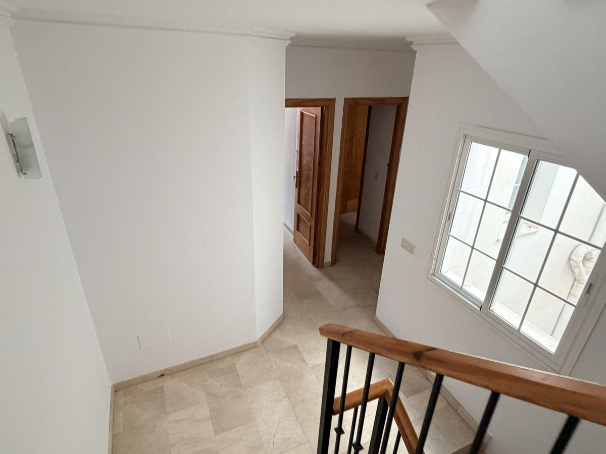 Se vende Adosada de 4 dormitorios en Costa Del Sol, Málaga, España