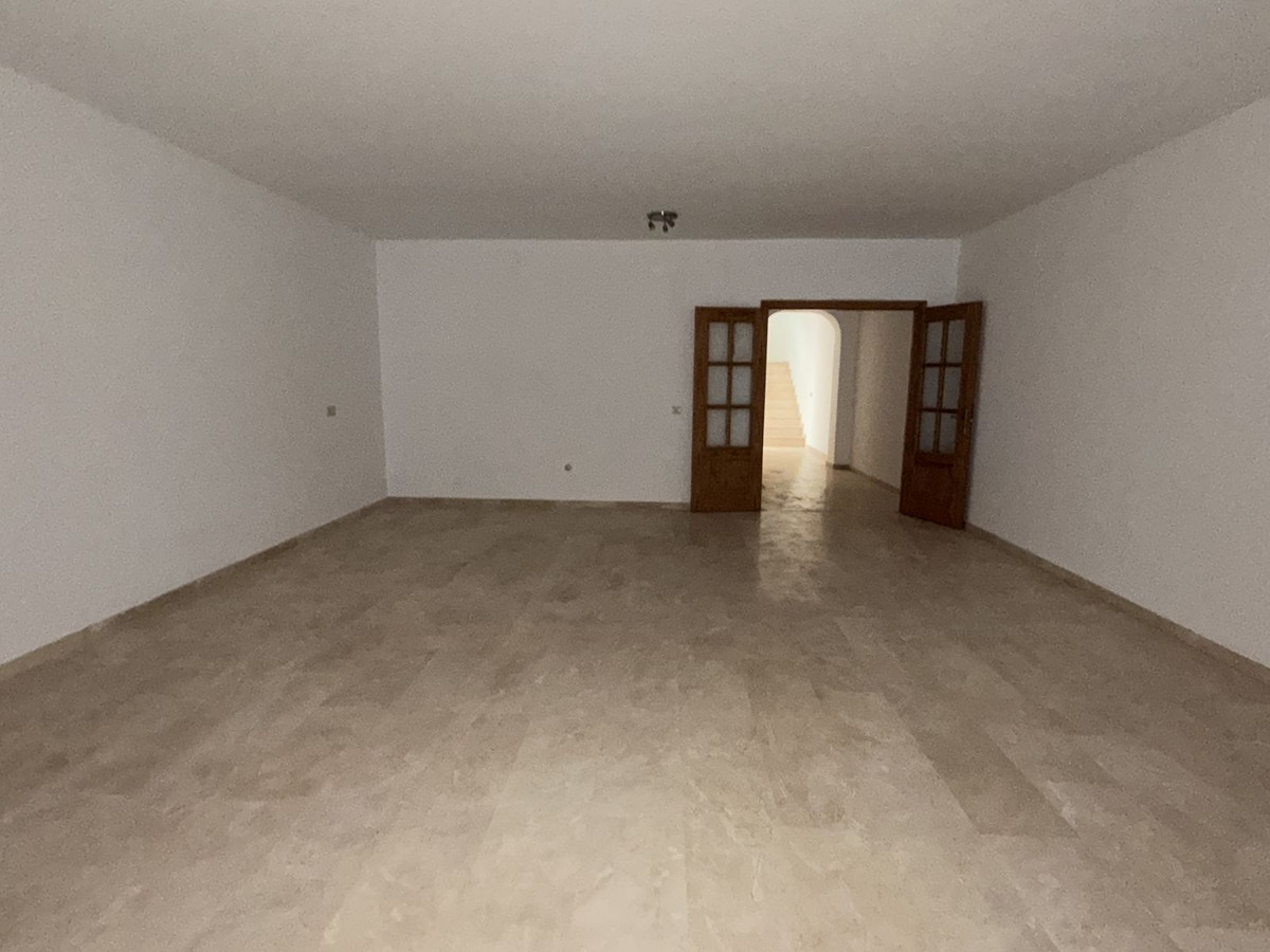 Se vende Adosada de 4 dormitorios en Costa Del Sol, Málaga, España