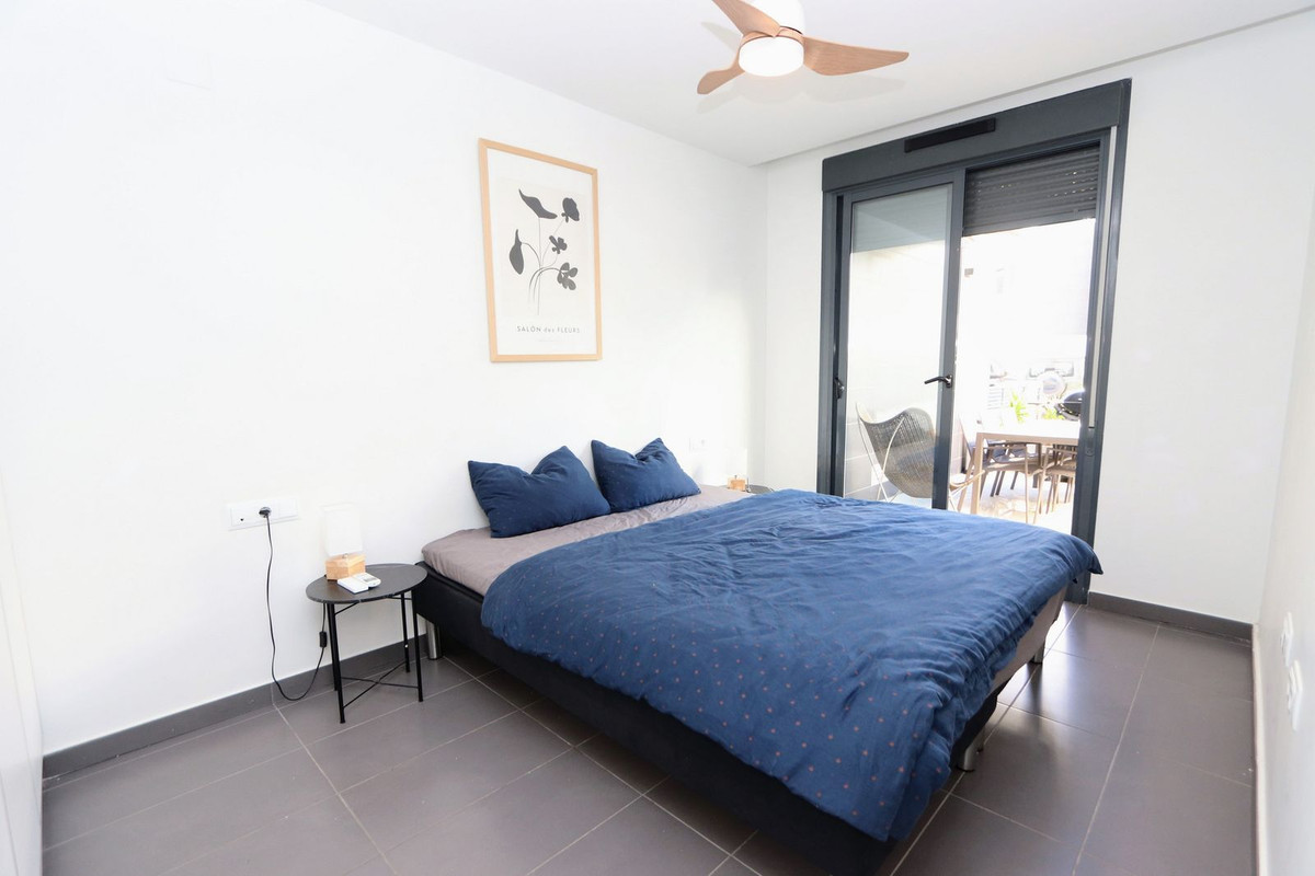 Se vende Villa - Chalet de 3 dormitorios en Costa Blanca, Alicante, España