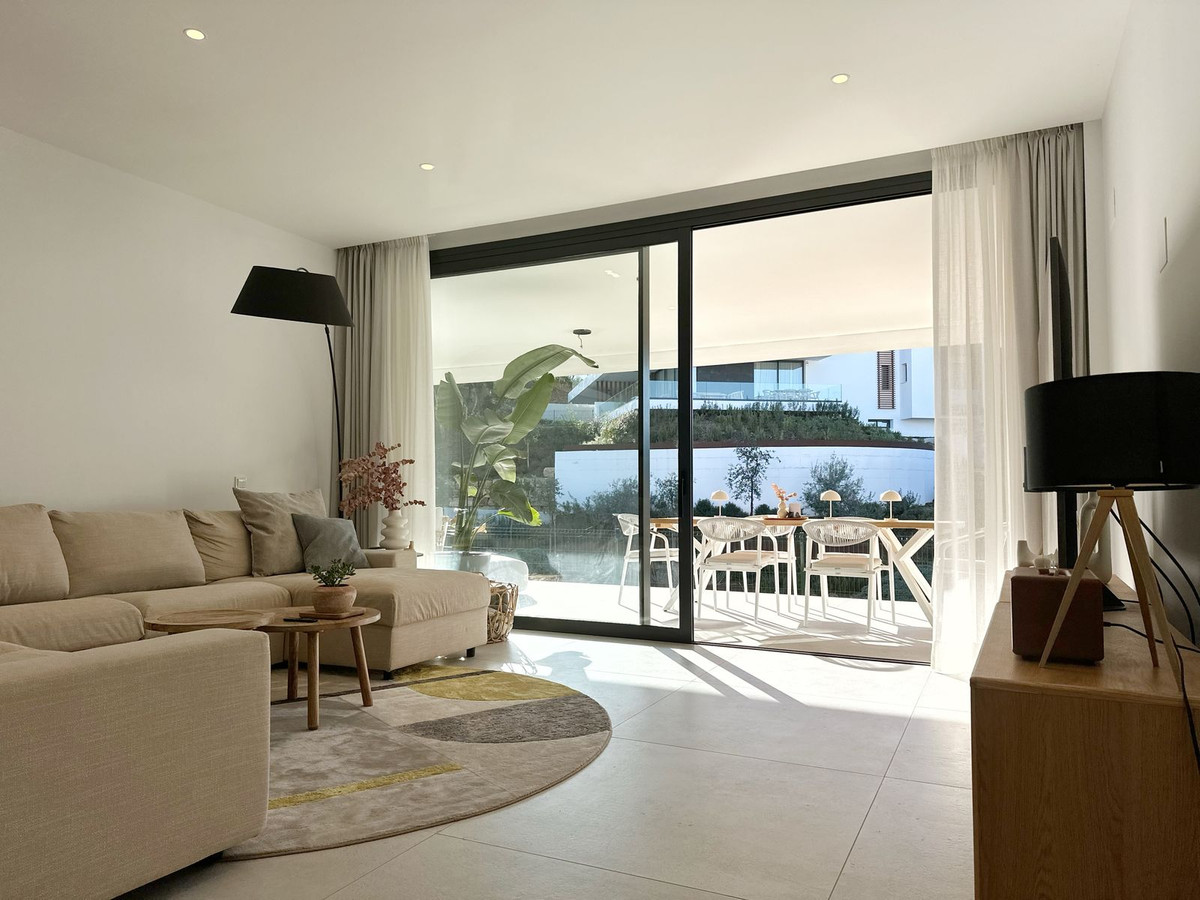 2 Bed Apartment for sale in Cabopino Costa Del Sol, Málaga, Spain