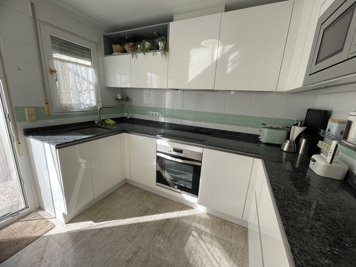 Se vende Pareada de 3 dormitorios en Costa Blanca, Alicante, España