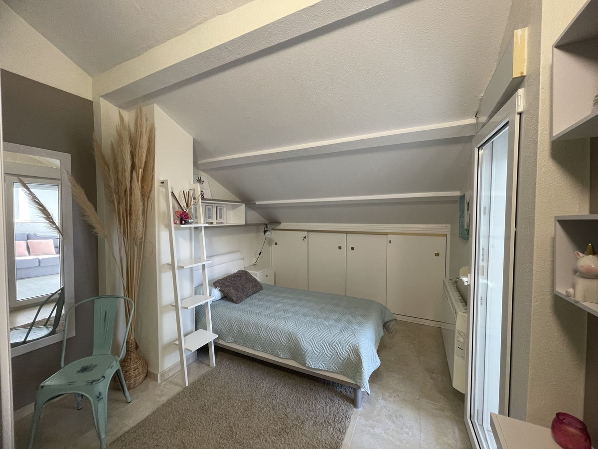 Se vende Pareada de 3 dormitorios en Costa Blanca, Alicante, España