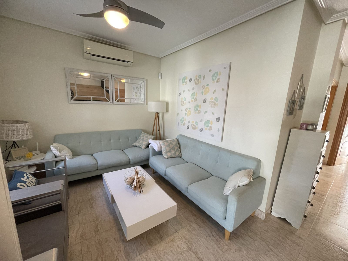 Se vende Pareada de 3 dormitorios en Costa Blanca, Alicante, España