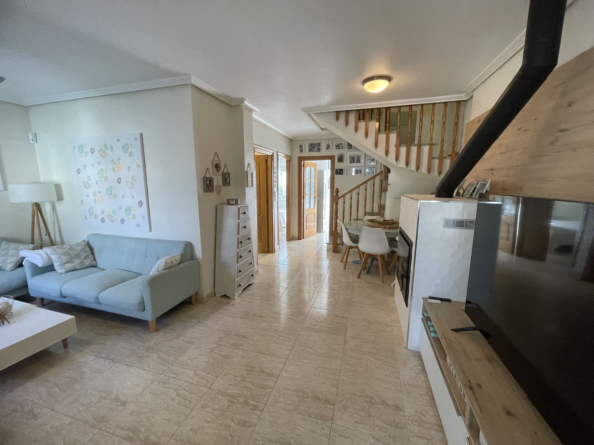 Se vende Pareada de 3 dormitorios en Costa Blanca, Alicante, España