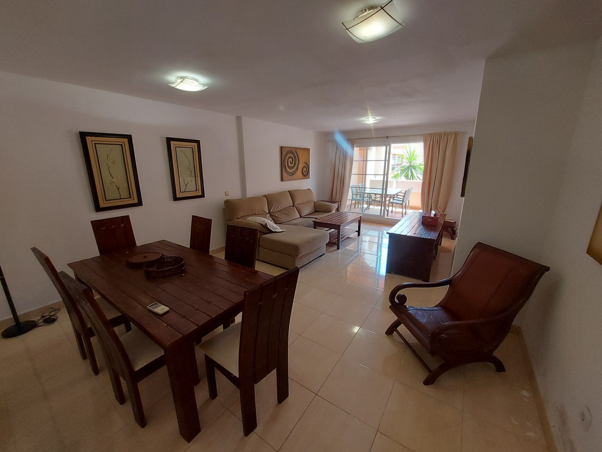 3 Bed Apartment for sale in La Duquesa Costa Del Sol, Málaga, Spain