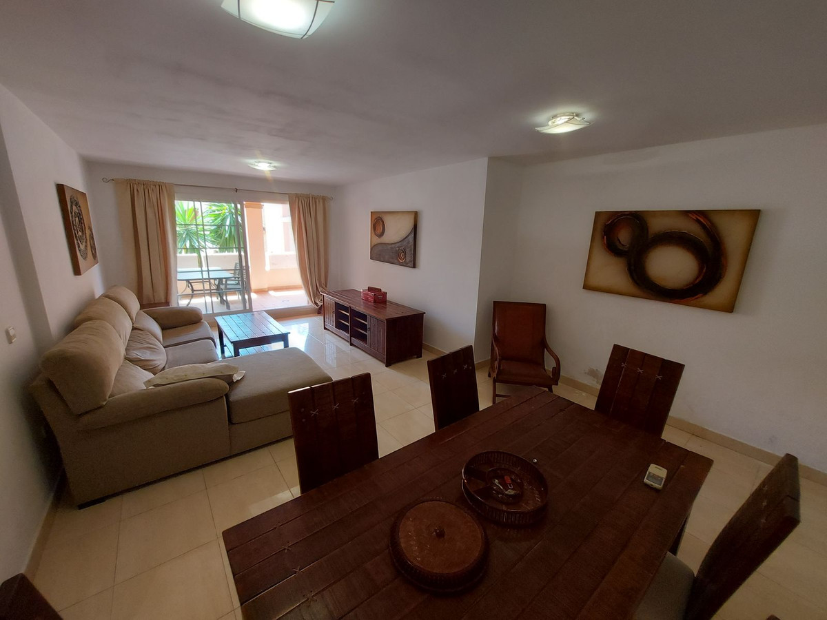 3 Bed Apartment for sale in La Duquesa Costa Del Sol, Málaga, Spain