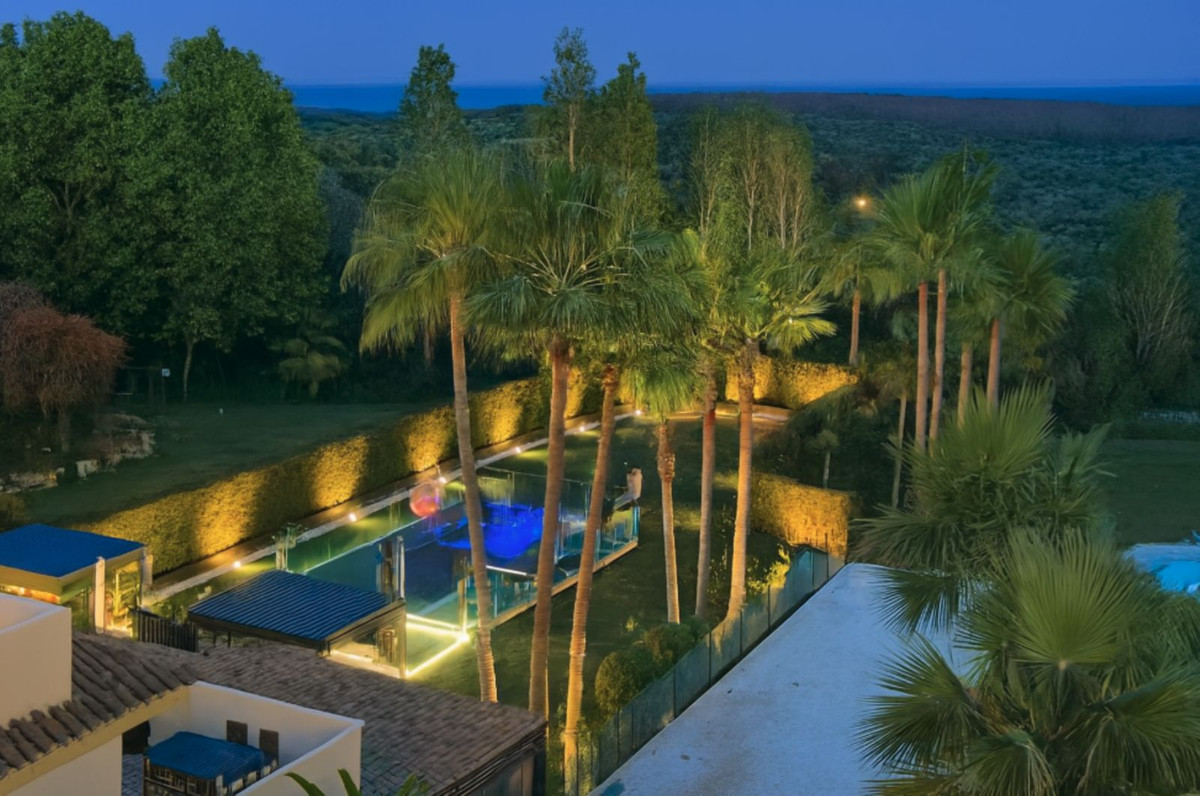 3 Bed Apartment for sale in San Roque Club Costa Del Sol, Cádiz, Spain