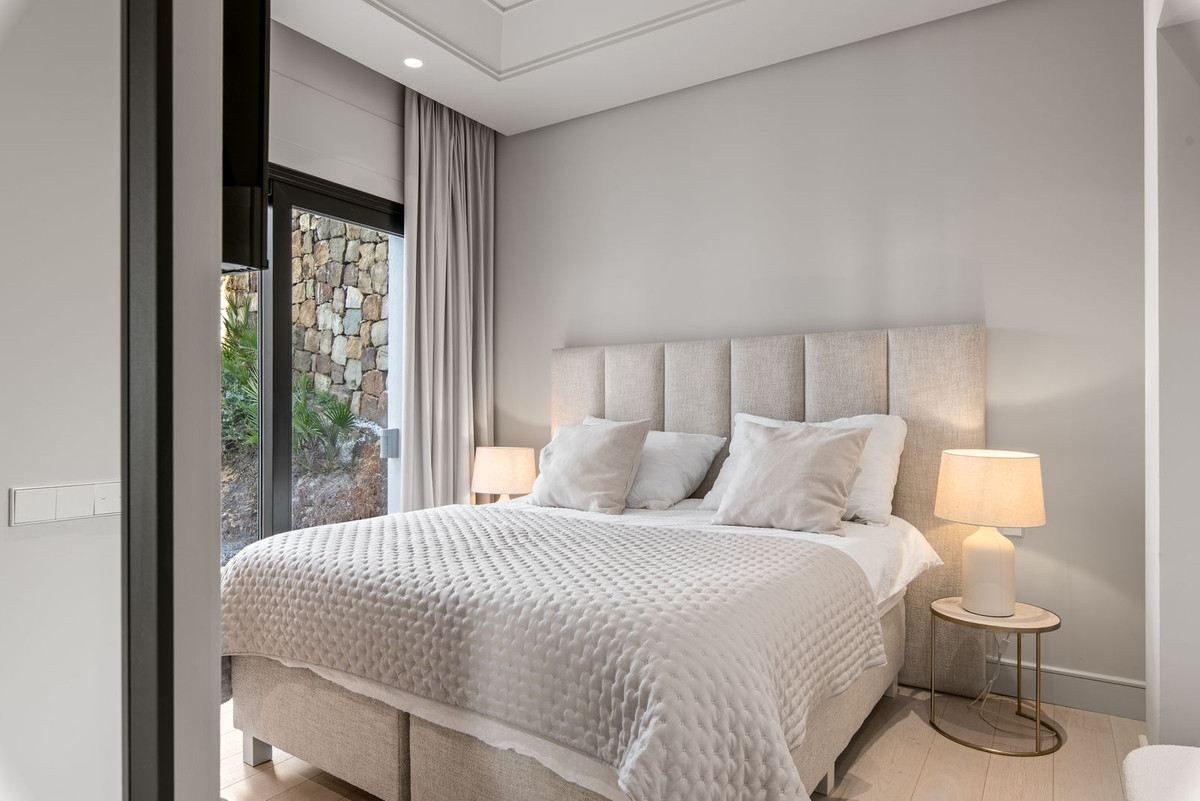Se vende Villa - Chalet de 5 dormitorios en Costa Del Sol, Málaga, España