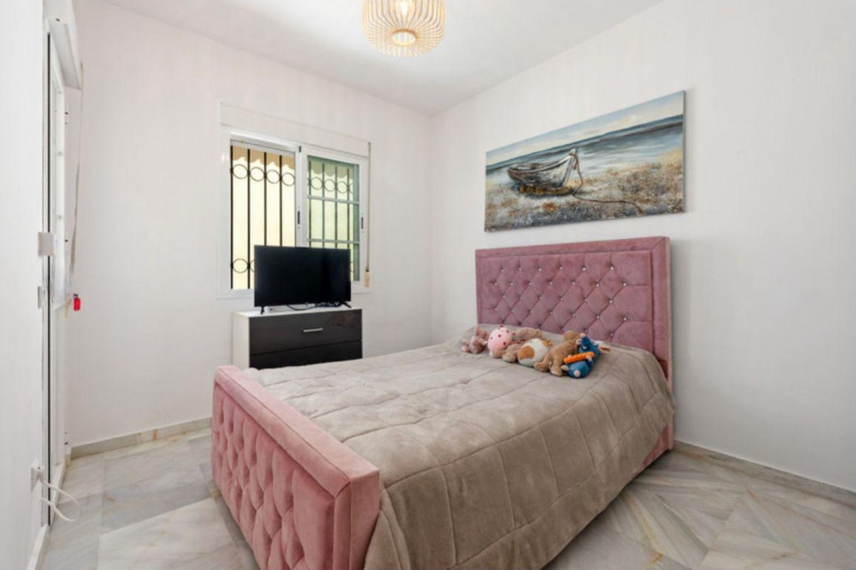 4 Bed Townhouse for sale in New Golden Mile Costa Del Sol, Málaga, Spain