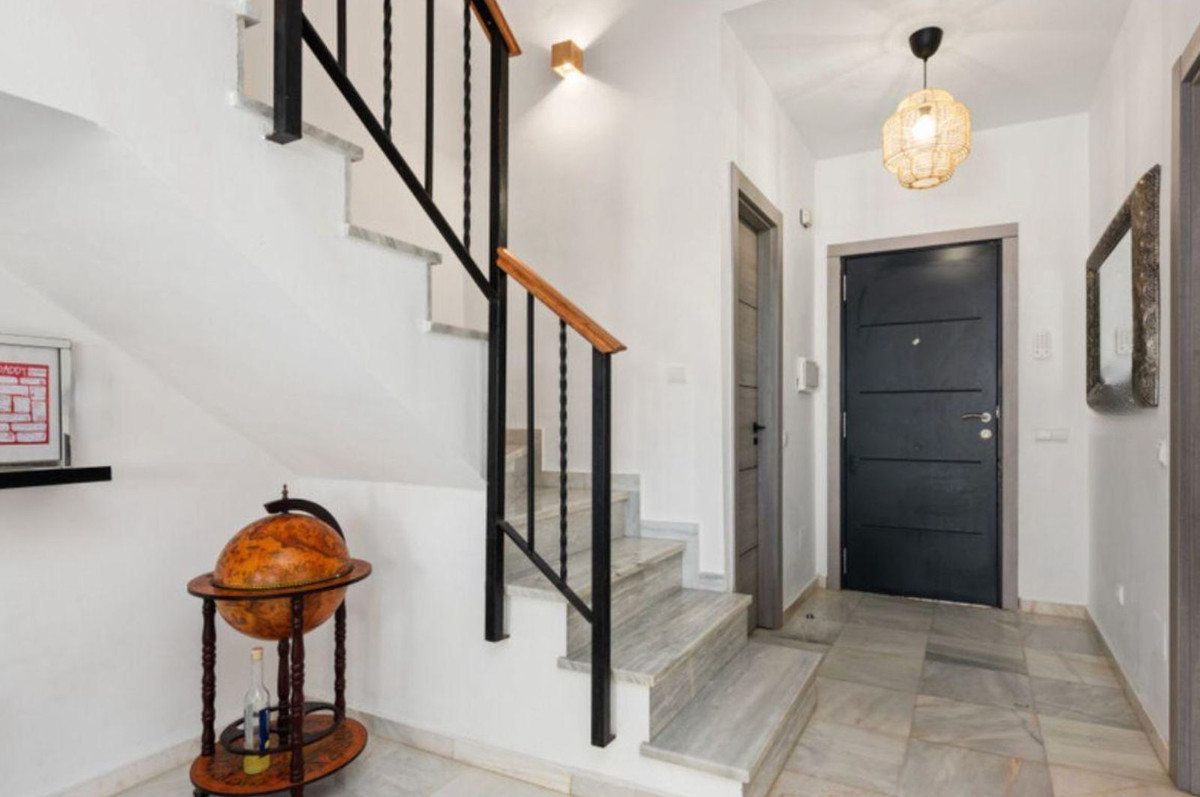 4 Bed Townhouse for sale in New Golden Mile Costa Del Sol, Málaga, Spain