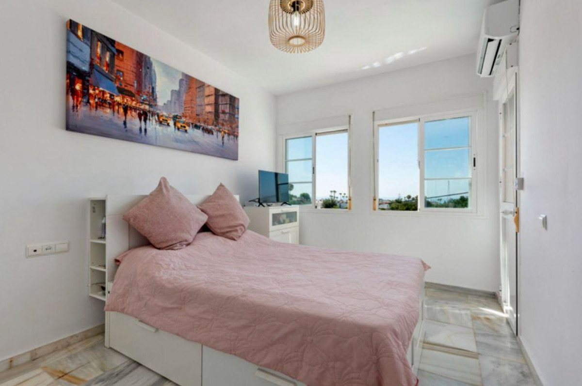 4 Bed Townhouse for sale in New Golden Mile Costa Del Sol, Málaga, Spain