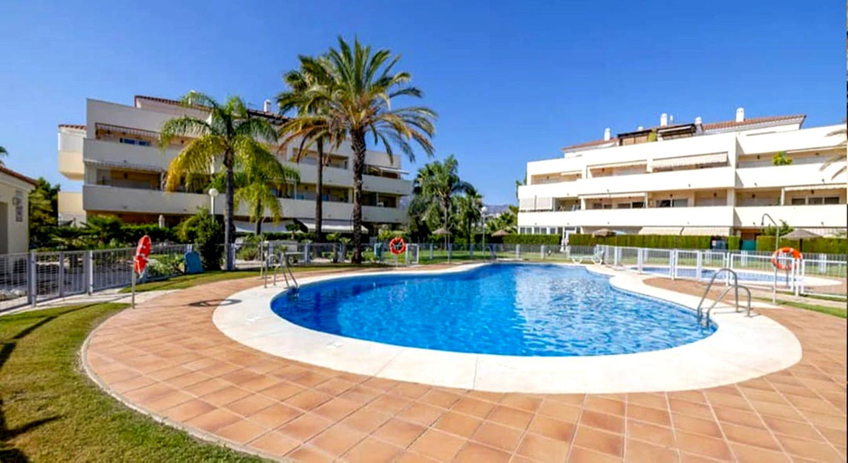 Se vende Ático de 2 dormitorios en Costa Del Sol, Málaga, España
