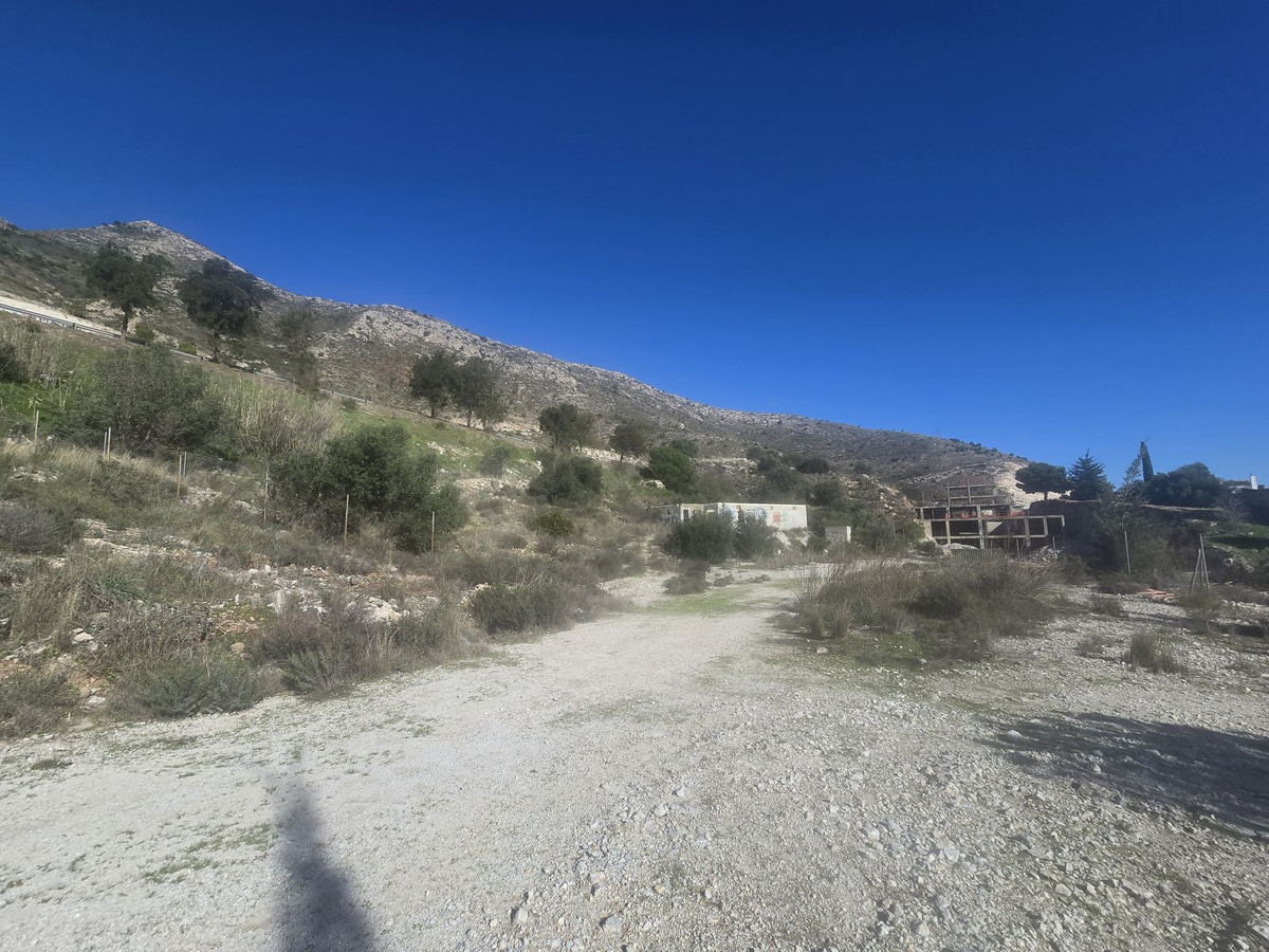 Se vende Terreno Urbano  en Costa Del Sol, Málaga, España