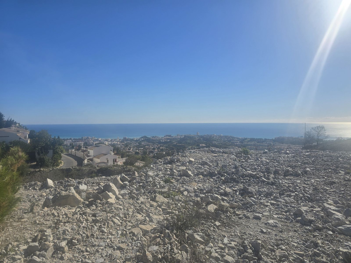 Se vende Terreno Urbano  en Costa Del Sol, Málaga, España