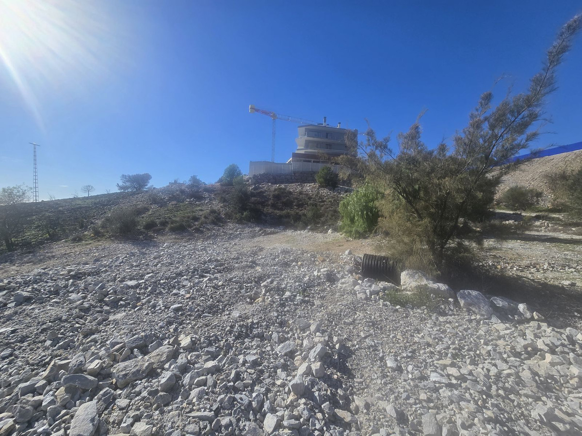 Se vende Terreno Urbano  en Costa Del Sol, Málaga, España
