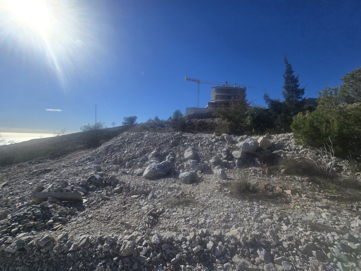 Se vende Terreno Urbano  en Costa Del Sol, Málaga, España