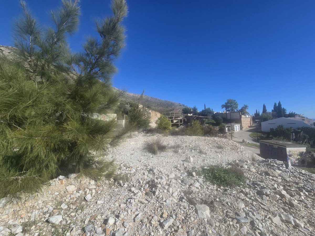 Se vende Terreno Urbano  en Costa Del Sol, Málaga, España
