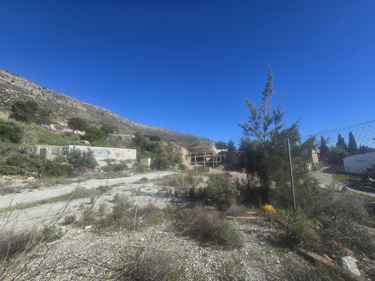 Se vende Terreno Urbano  en Costa Del Sol, Málaga, España