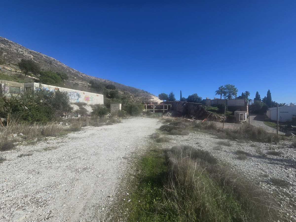 Se vende Terreno Urbano  en Costa Del Sol, Málaga, España