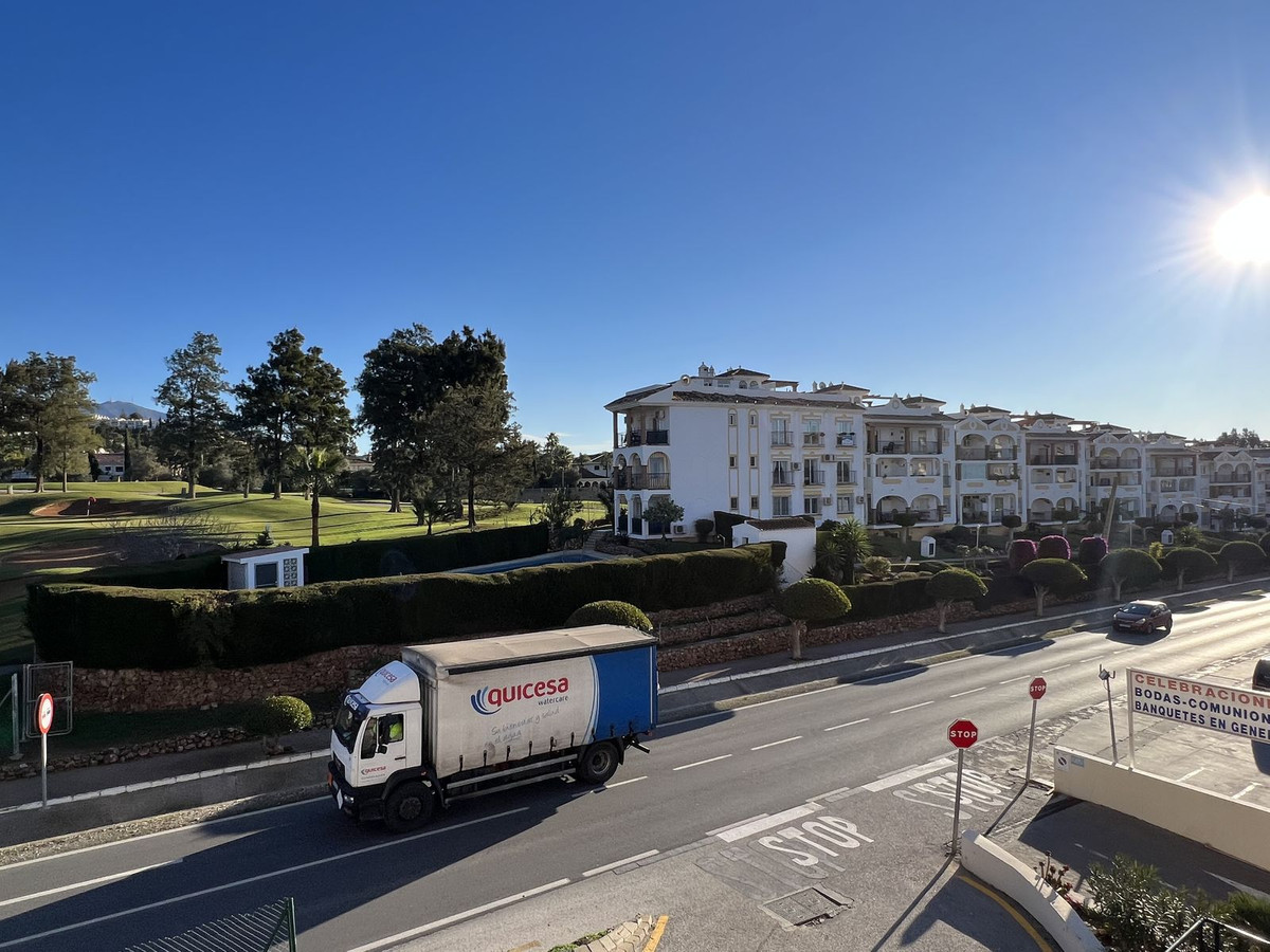 4 Bed Apartment for sale in Mijas Golf Costa Del Sol, Málaga, Spain
