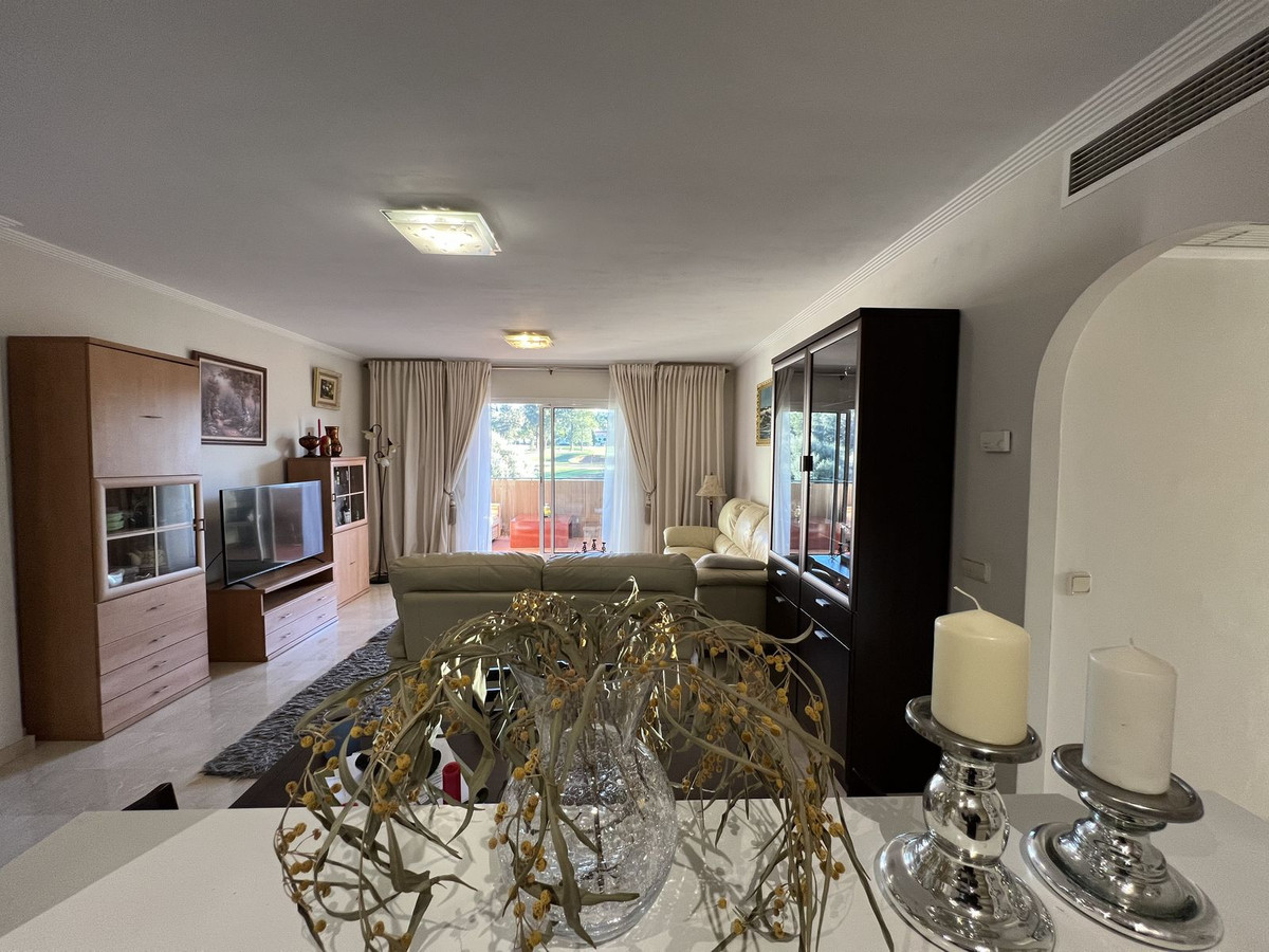 4 Bed Apartment for sale in Mijas Golf Costa Del Sol, Málaga, Spain