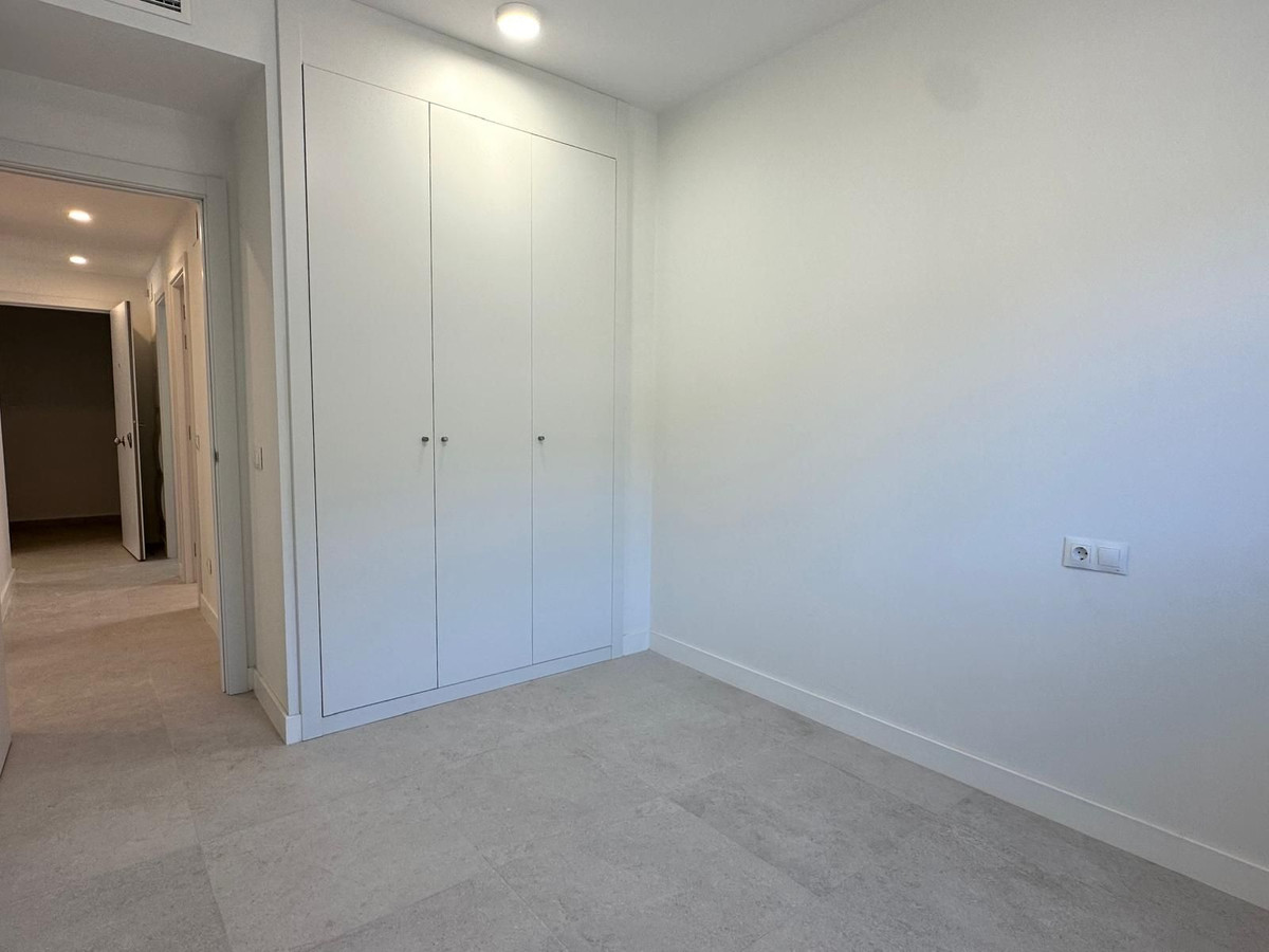 3 Bed Apartment for sale in Benalmadena Costa Del Sol, Málaga, Spain