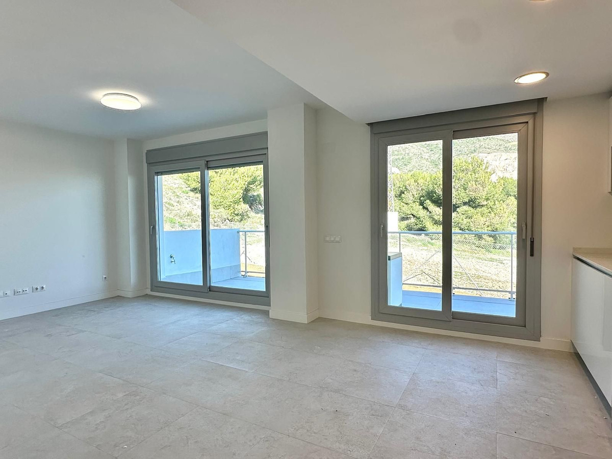 3 Bed Apartment for sale in Benalmadena Costa Del Sol, Málaga, Spain