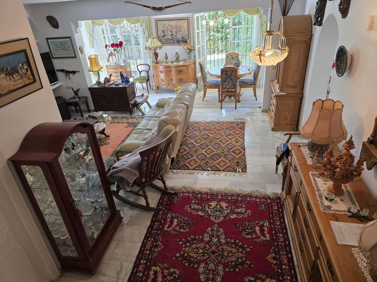 Se vende Villa - Chalet de 4 dormitorios en Costa Del Sol, Málaga, España